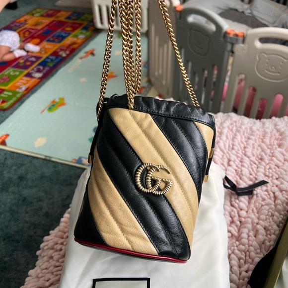 Gucci bucket bag - Picture 3 of 4